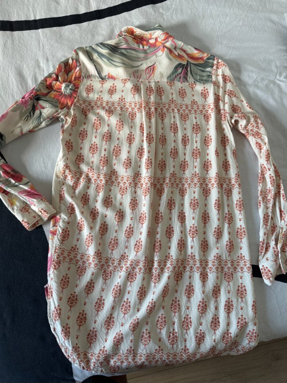 Maaji: Bagh Stamp Mandy Shirt Sz S - Picture 7 of 7